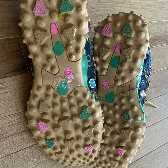 Taxi Rhinestone Canvas Bling Shoes Sz 8.5 Multicolor Gems - Picture 16 of 16